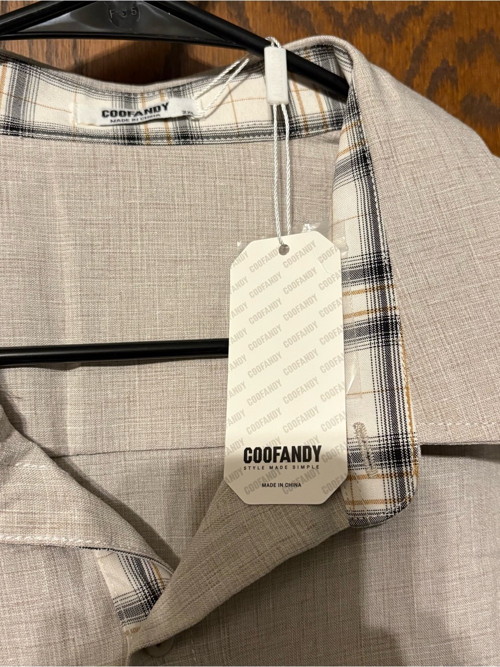 Men’s button up - Picture 3 of 4